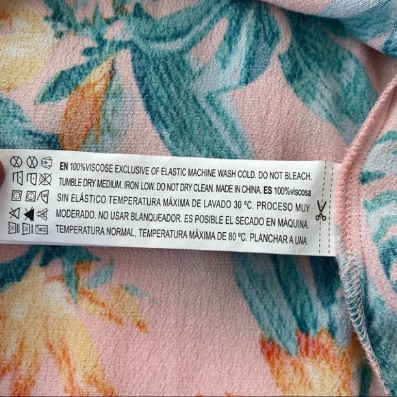 37 - Forever 21 off-shoulder dress with  ruffle, knee length - Picture 7 of 7